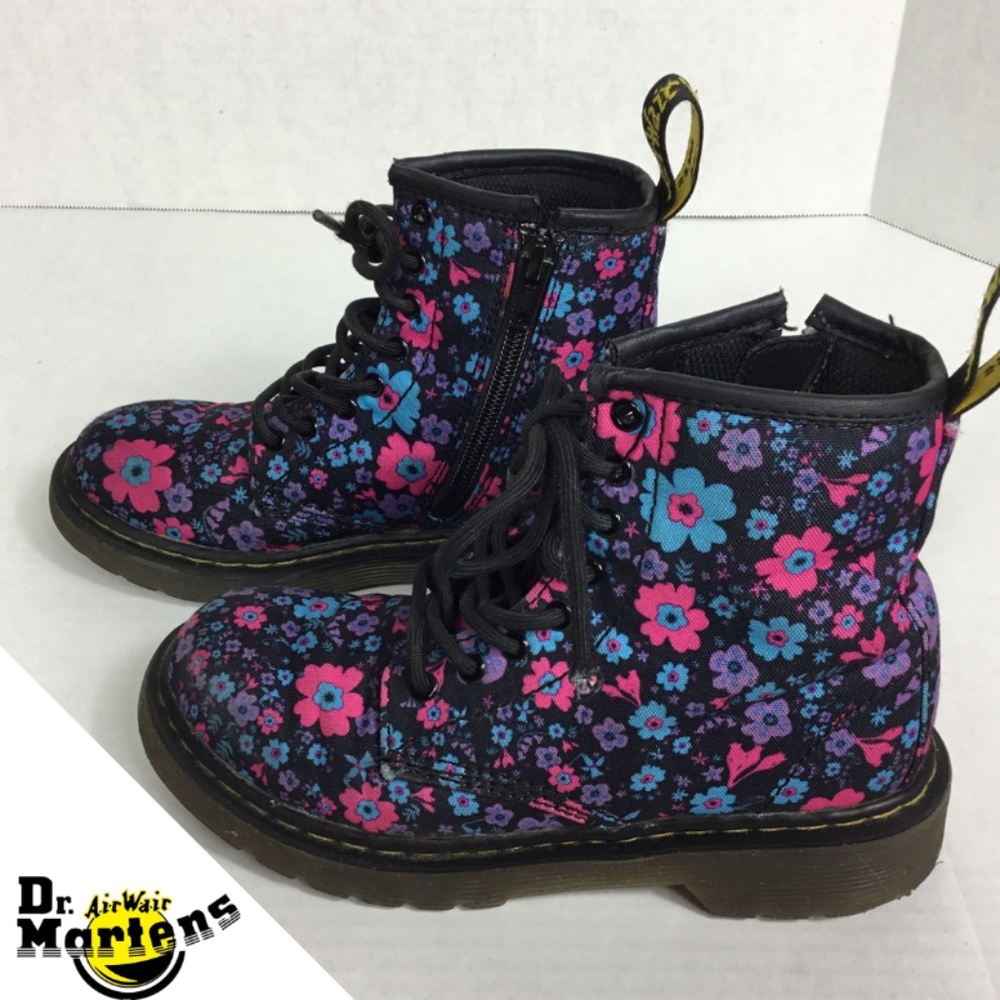 Dr. Marten Delaney Kids Boots Size 1